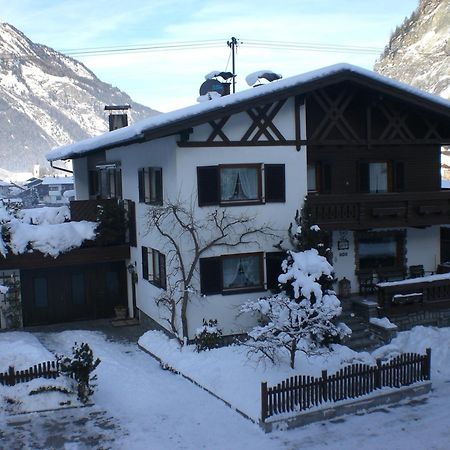 Ferienwohnung Familie Hoefler Langenfeld Bagian luar foto